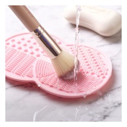 Zoe Ayla Makeup Brush Cleansing Tool Pink