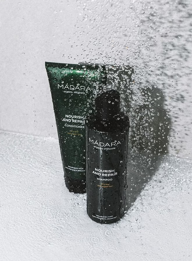 Madara Nourish & Repair Conditioner – nærende balsam med brennesle og kvede som reparerer skadet hår og gjør det silkemykt og lett å style.