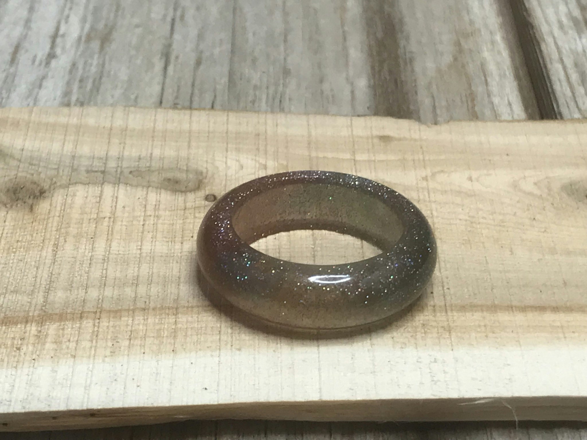 Ring BRUN RESIN