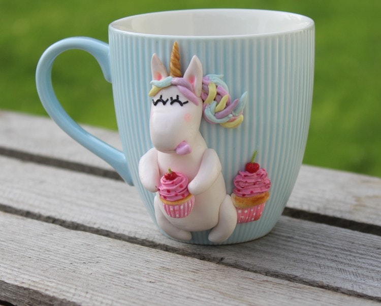 Mugg blå med randig struktur, unicorn