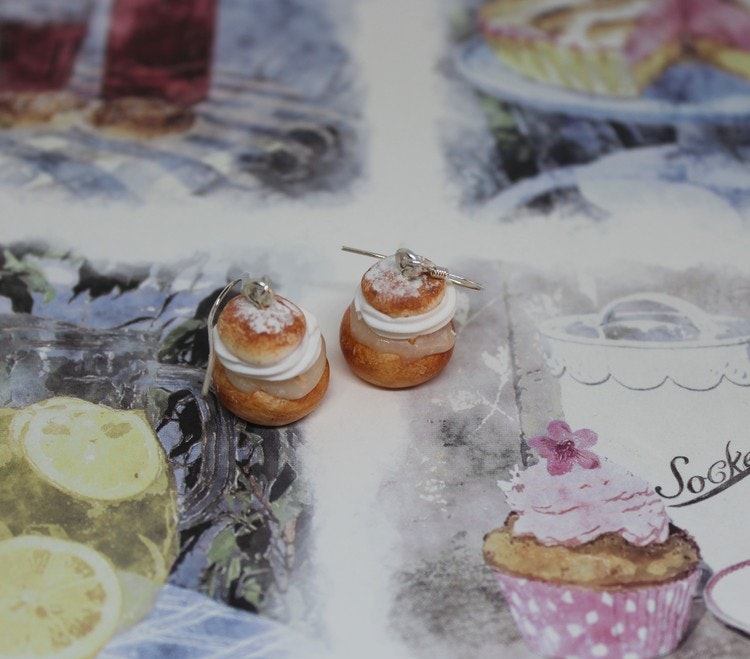 ORDER Earrings, Semla with Semle-Filling