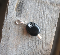 Necklace pendant, liquorice glass