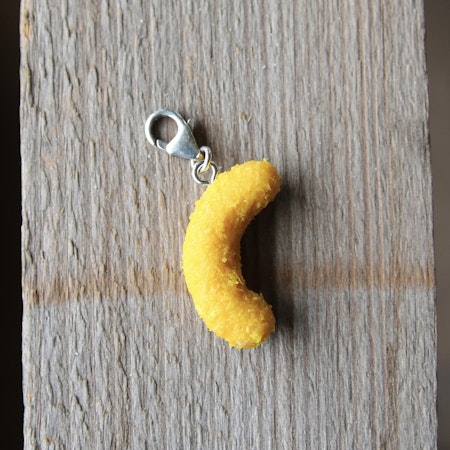 Necklace pendant, cheese doodle