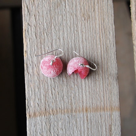 Earrings, jelly raspberry