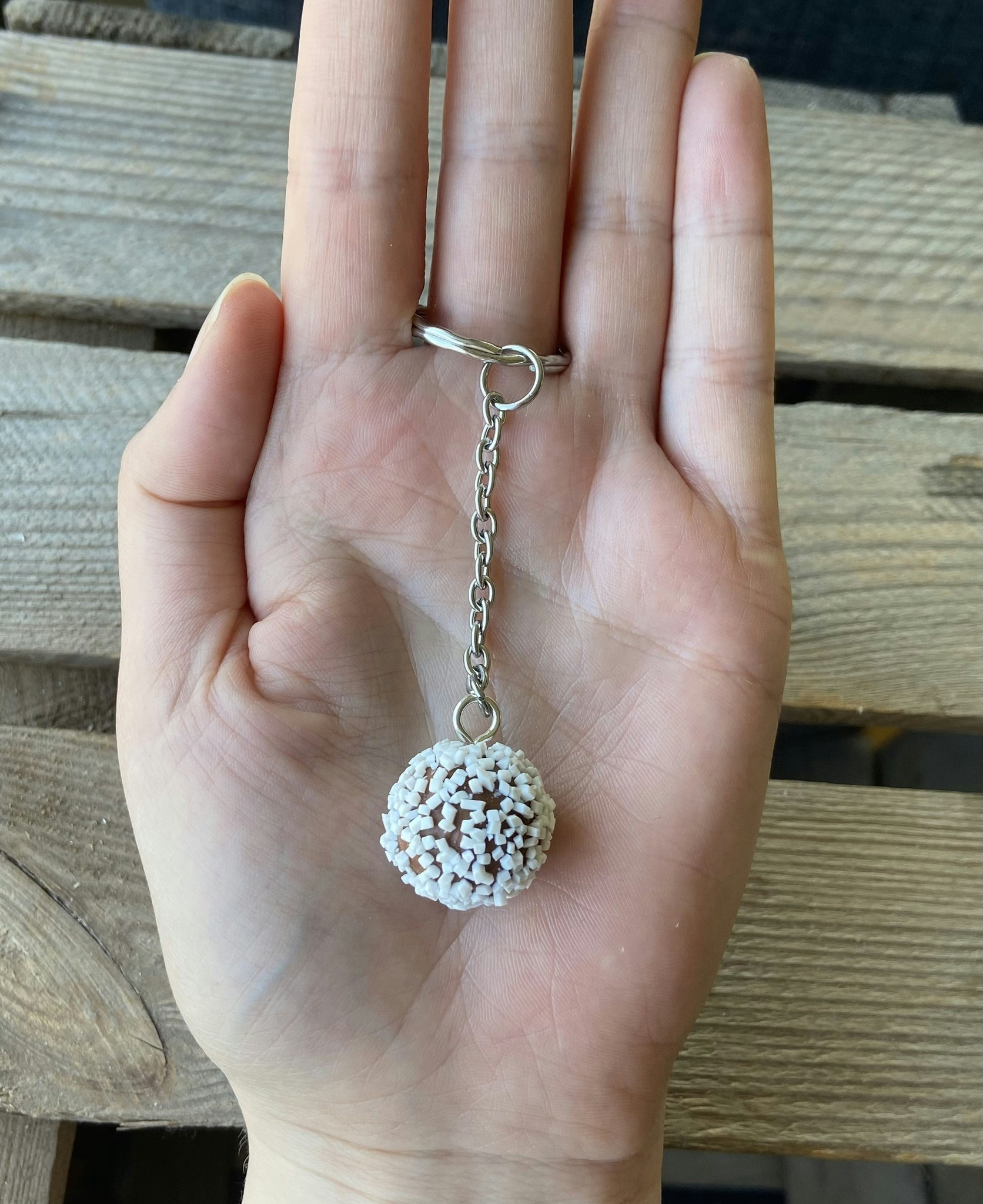 Keychain, chocolate ball with pearl sugar (without bite)