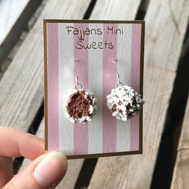 Earrings, Chocolate Ball