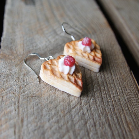 ORDER, Earrings waffles with whipped cream and raspberries