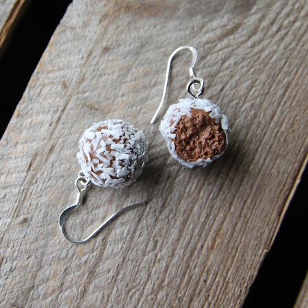 Earrings, chocolate balls with coconut