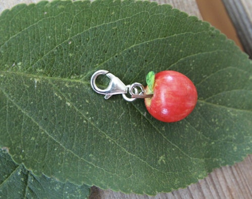 Halsbandshänge, äpple 🍎