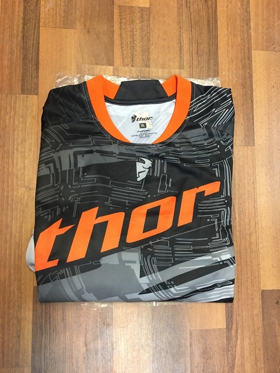 Thor tröjor XL