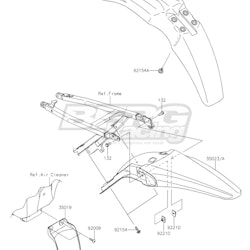 FENDER-REAR,L.GREEN