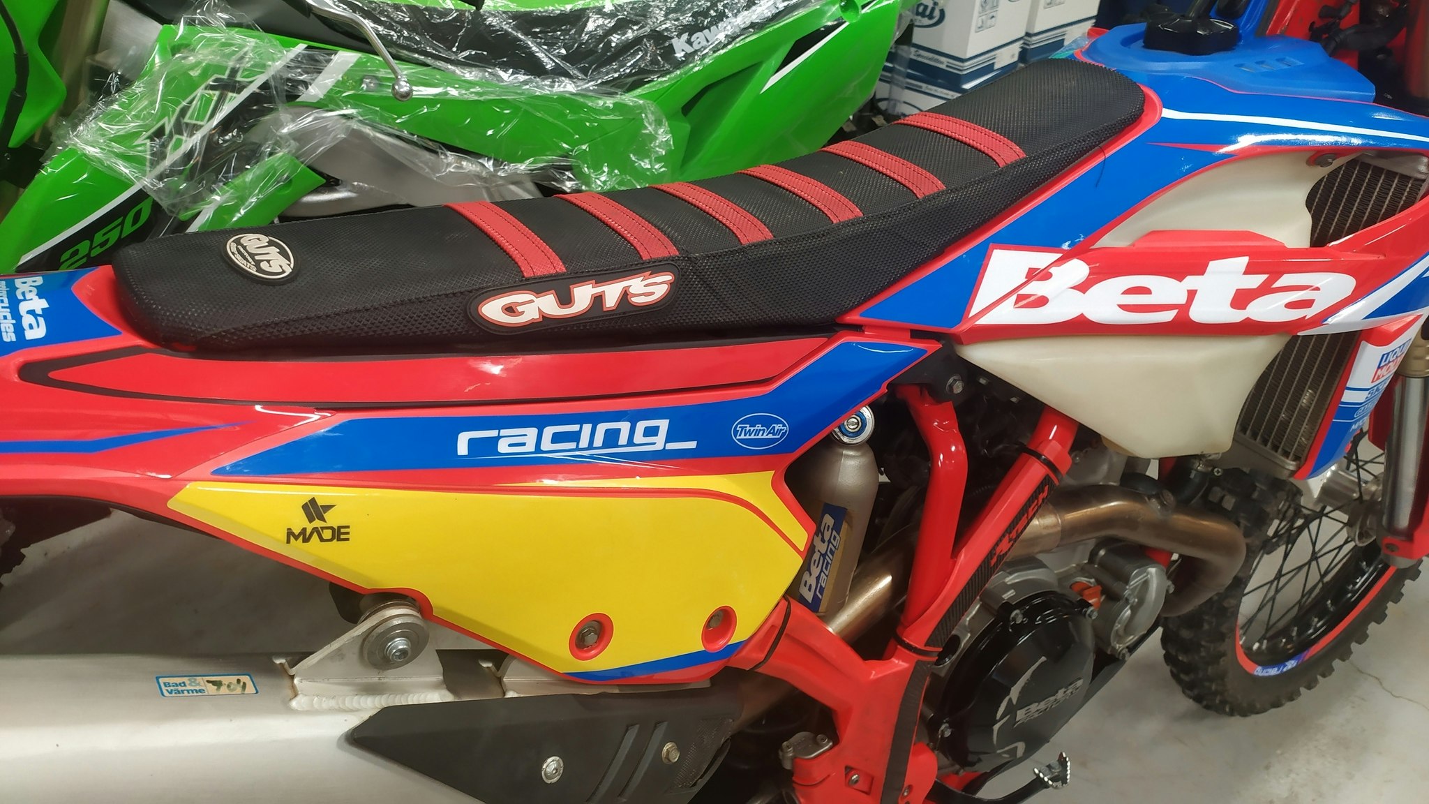 Beta 390 Racing 2023 Kayaba