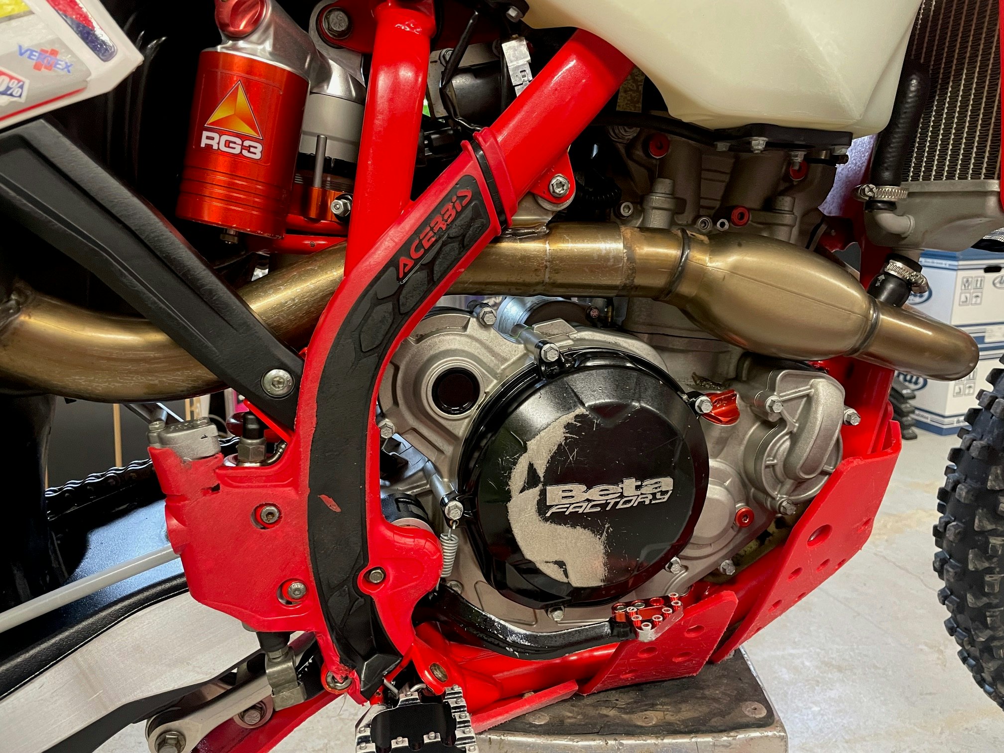 Beta 350 Kayaba 2022