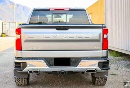Skydda din Chevrolet Silverado – Enkelt og elegant med mudflap.se stänkbeskyttelse