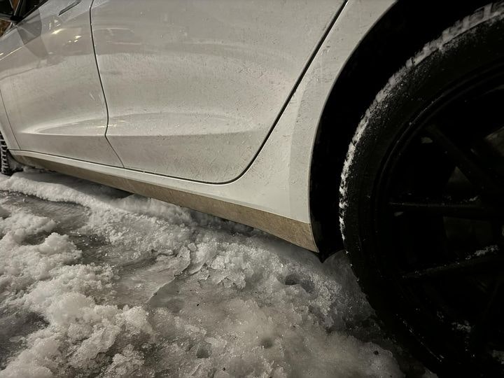 Permanent sklistripe i bunnen av det nye Tesla Highland