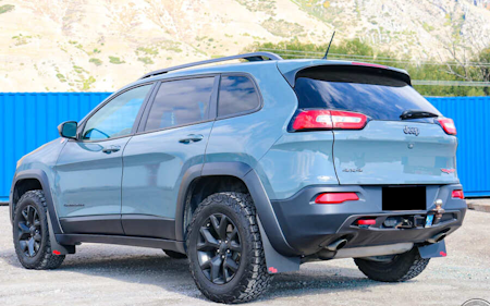 Jeep Cherokee Trailhawk Stänkskydd