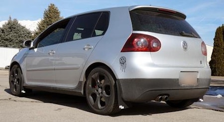 Volkswagen Golf Mk5 Stänklappar  2004 - 2009