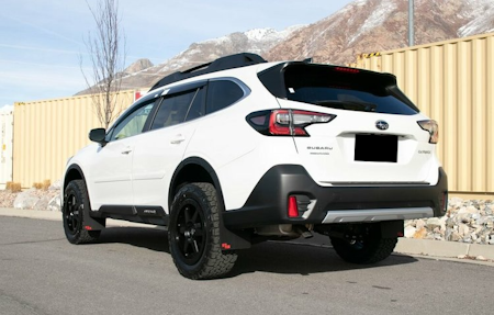 Subaru Outback stänkskydd  2021+