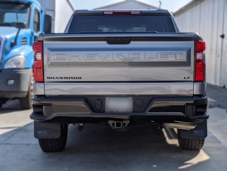 Chevrolet Silverado 2019+ Muerica Skvettlapper