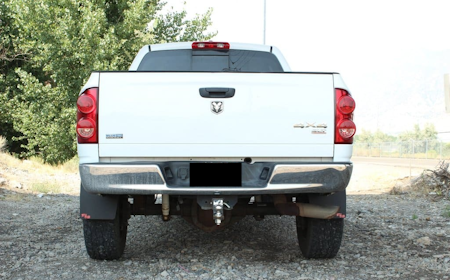 Dodge RAM 1500/2500/3500 (02-08) Stänkskydd