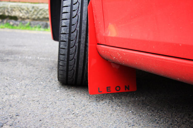 Seat Leon Mk2 skvettlapper 2005 - 2011