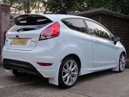 Ford Fiesta MK7 Stänklappar  2008 - 2011