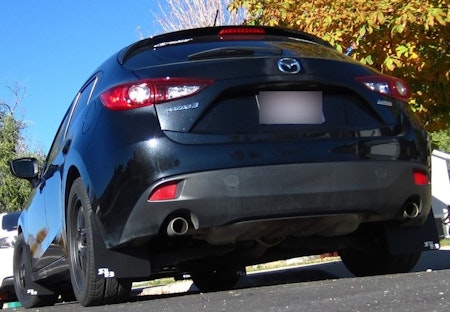 Mazda 3 Stänklappar  2014-18