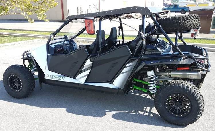 Arctic Cat WILDCAT X 1000 skvettlapper