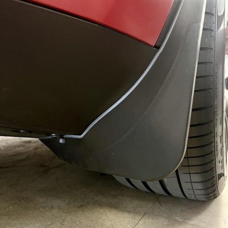 Tesla model Y  "Original-stänkskydd"