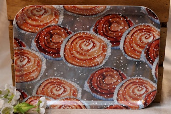 Bricka med Kanelbullar