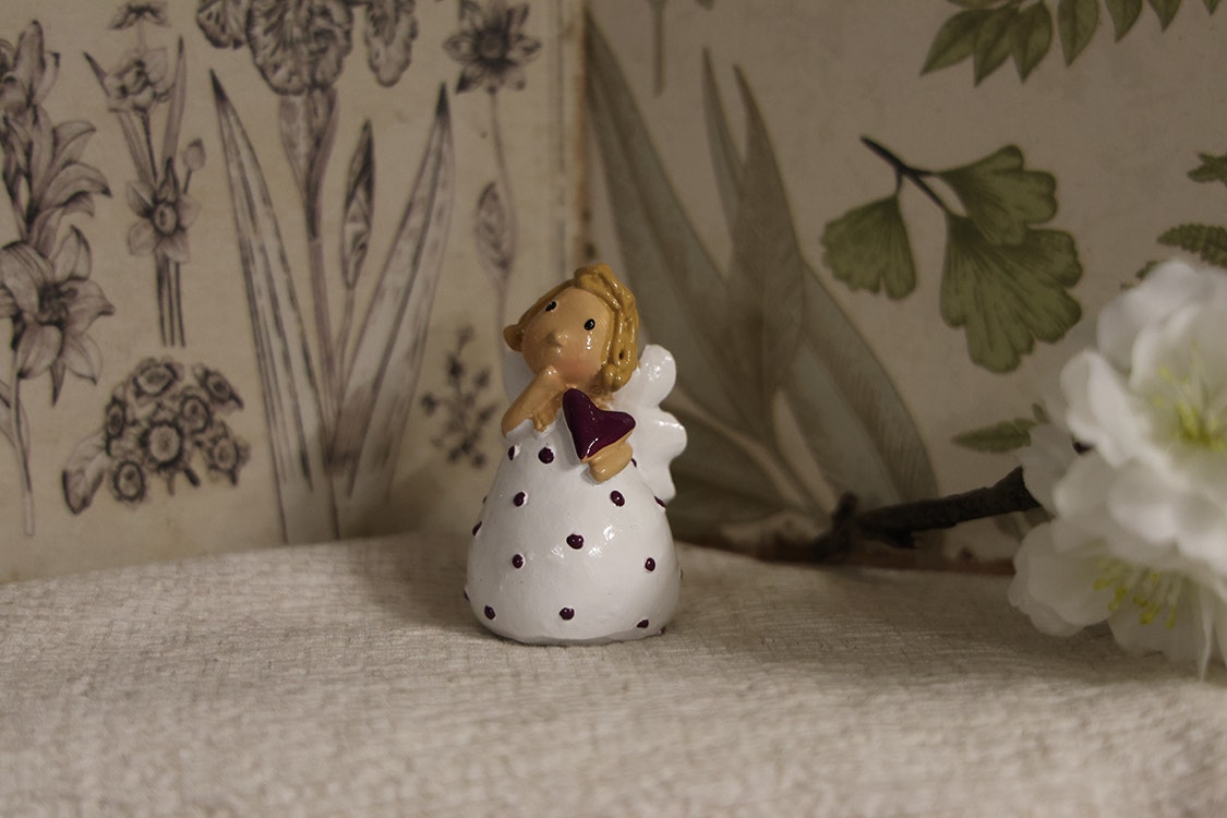 Ängel Birgit, liten