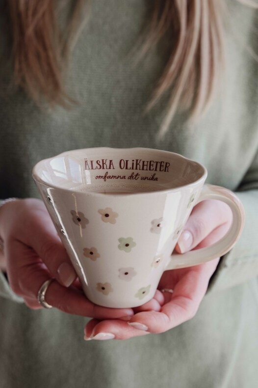 Majas Mugg Älska Olikheter