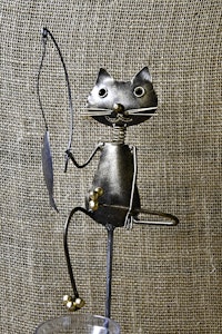 Regnmätare Bi, Katt som fiskar, Groda som fiskar och Groda med löv
