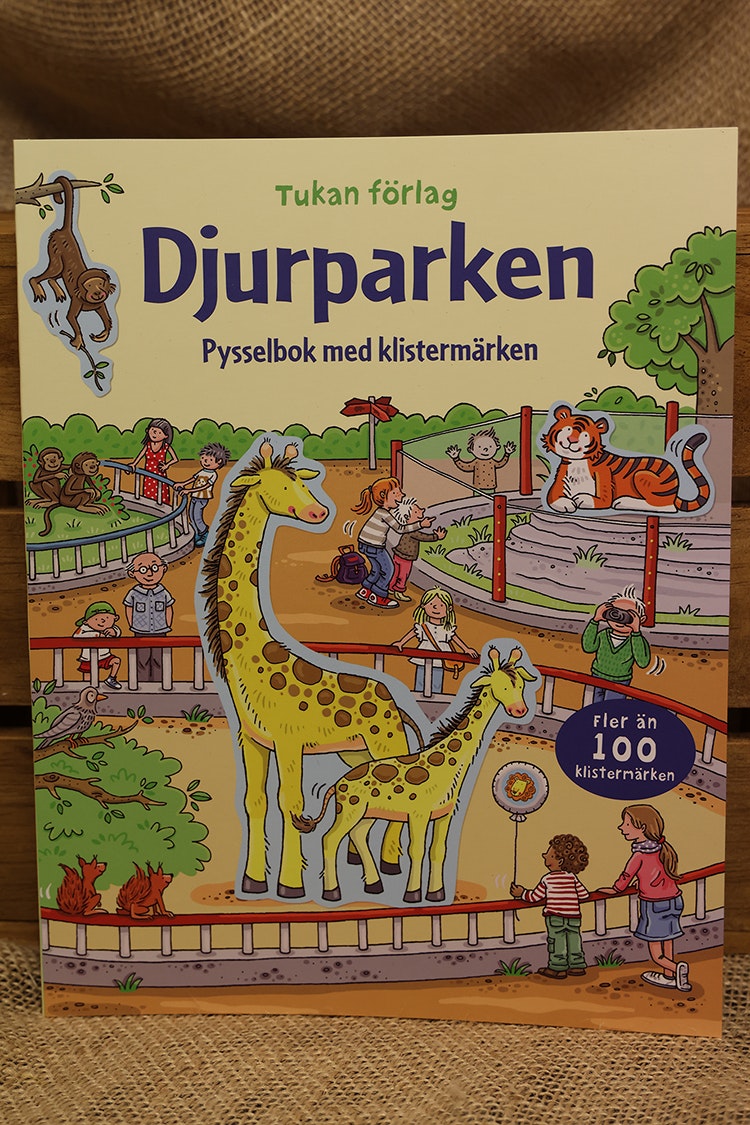 Djurparken - Pysselboken med klistermärken