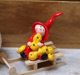 Lill-Nisse med Lussekatter