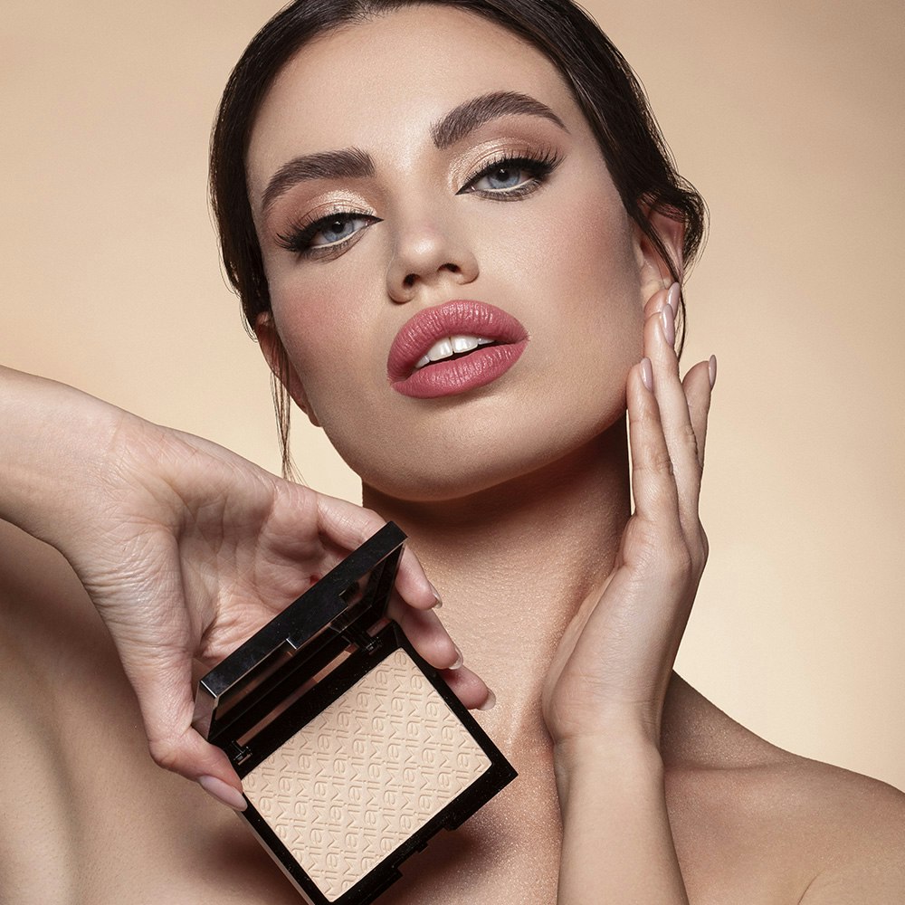 MIA MAKEUP - READY STEADY COMPACT POWDER