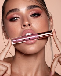 MIA MAKEUP - HYPE LIP