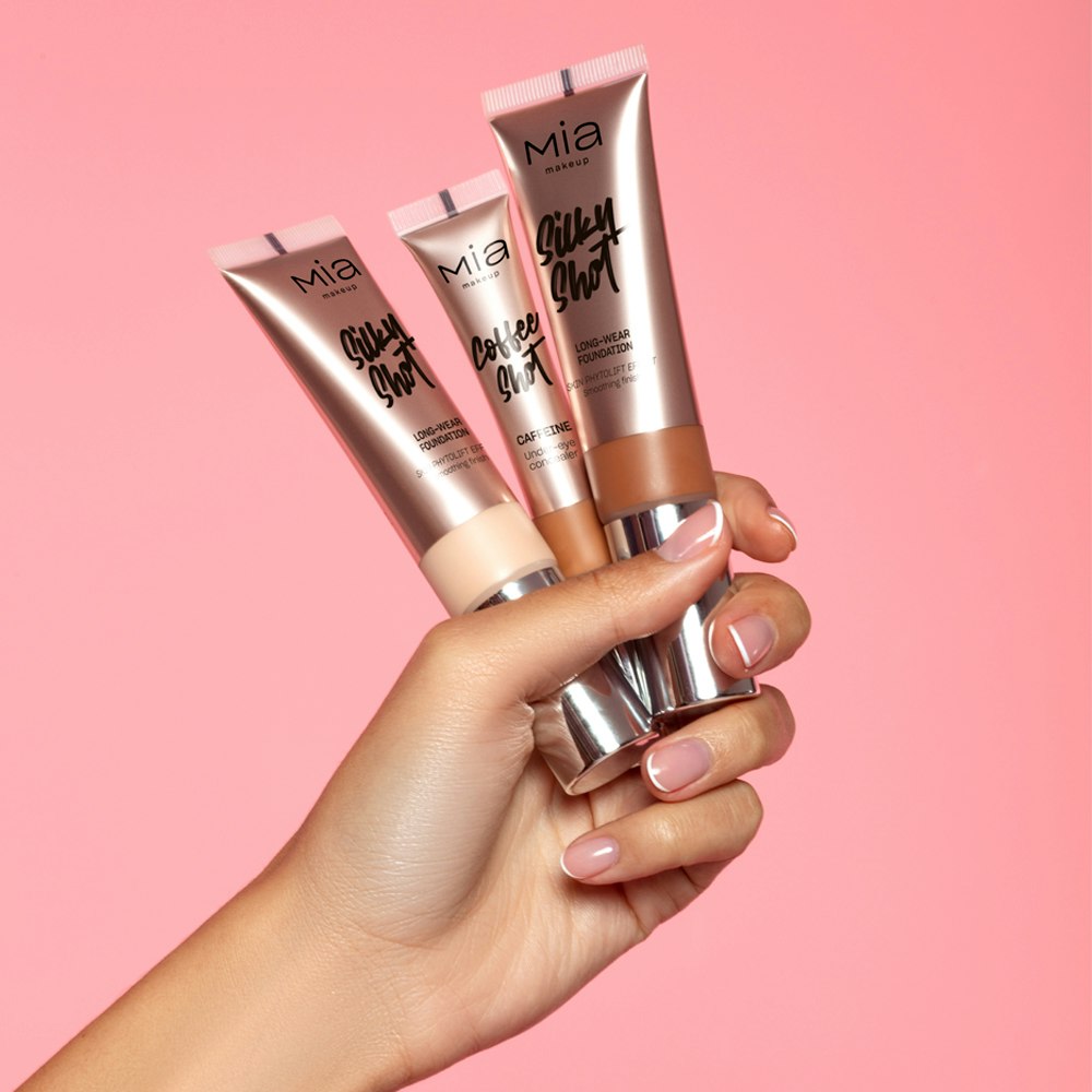 MIA MAKEUP - SILKY SHOT FOUNDATION 30 ML.
