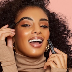MIA MAKEUP - SHAPE & VOLUME – EYEBROW MASCARA