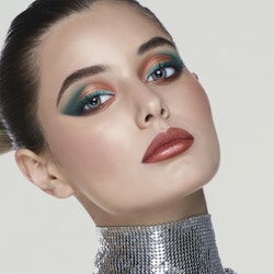 MIA MAKEUP - RESET EYESHADOW PALETTE OUTLANDISH