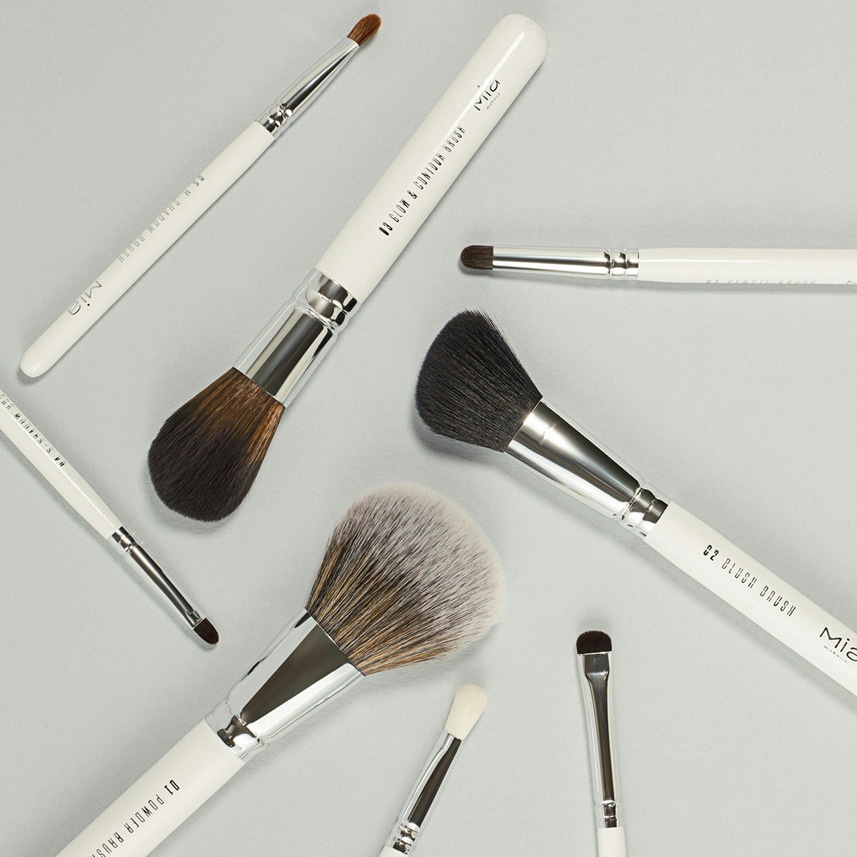 MIA MAKEUP - RESET GLOW & CONTOUR BRUSH