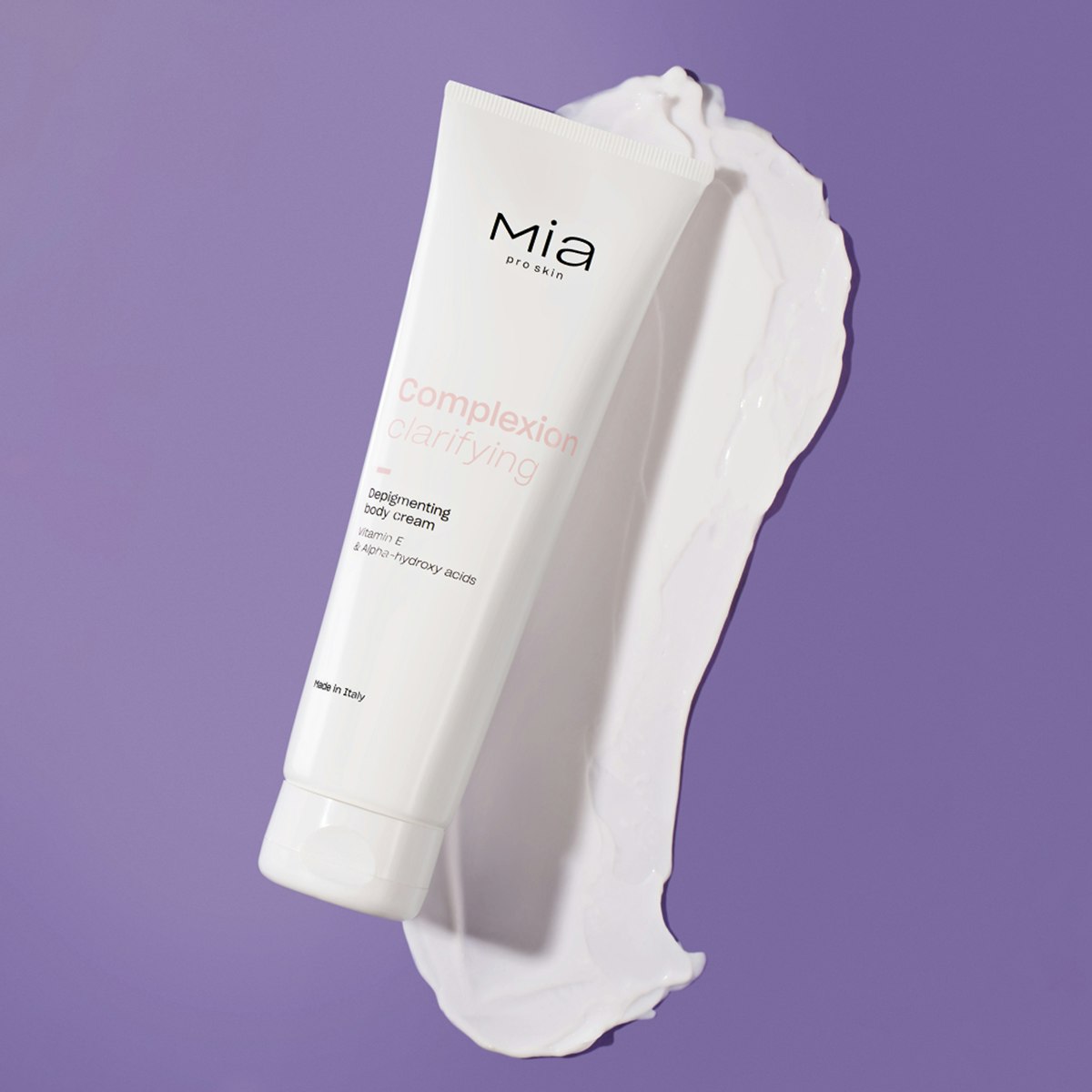 MIA MAKEUP - COMPLEXION CLARIFYING  BODY CREAM 150 ml.