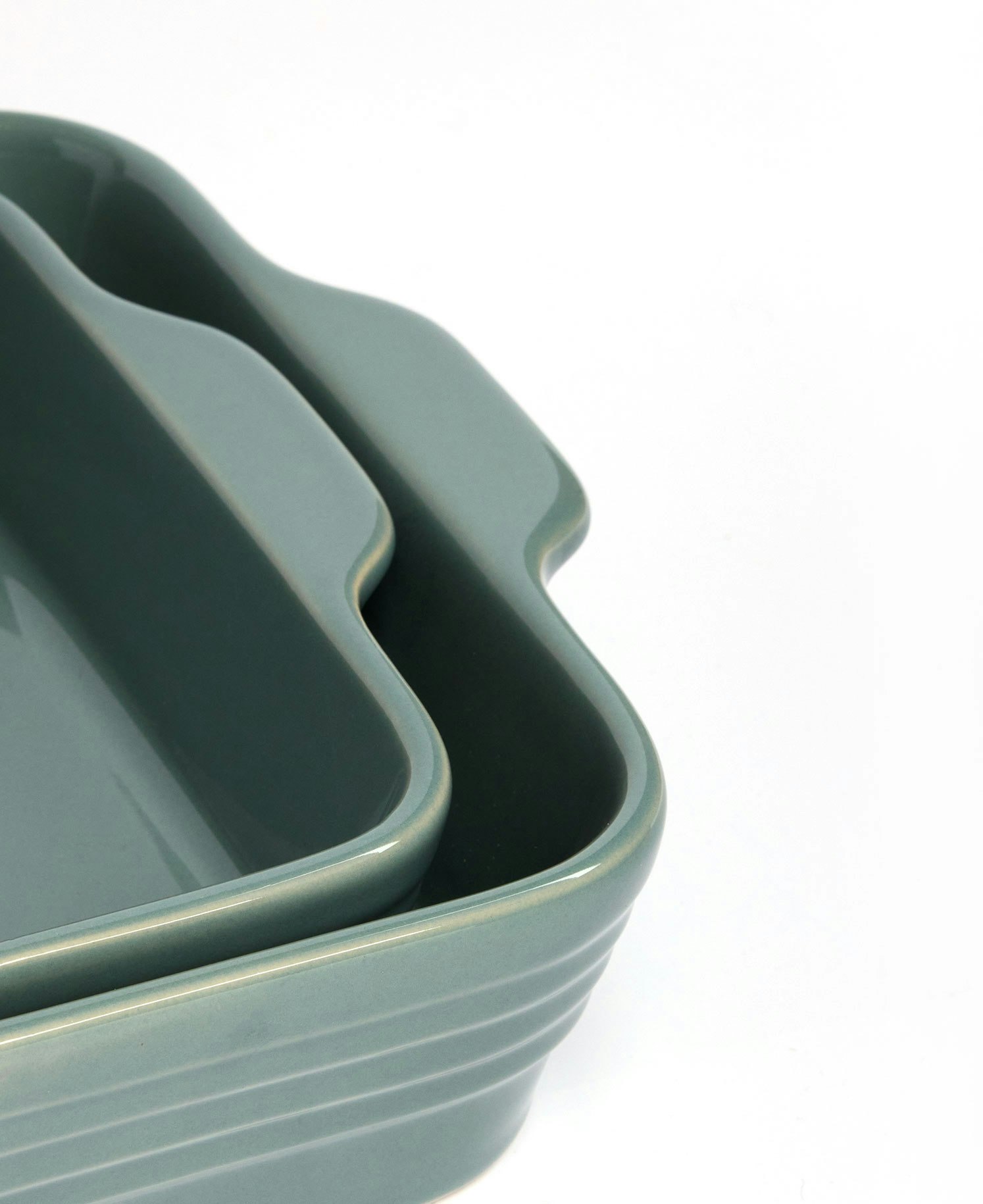 Snyggt set om 2 ugnsformar - Viento Verde