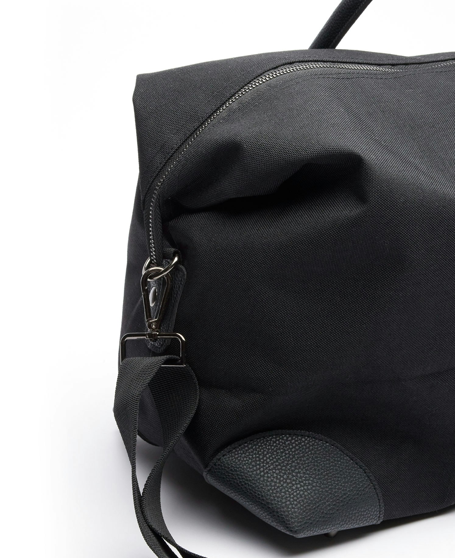 Trendig Duffelbag från Sutherland & sons – svart