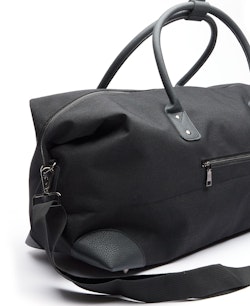 Trendig Duffelbag från Sutherland & sons – svart