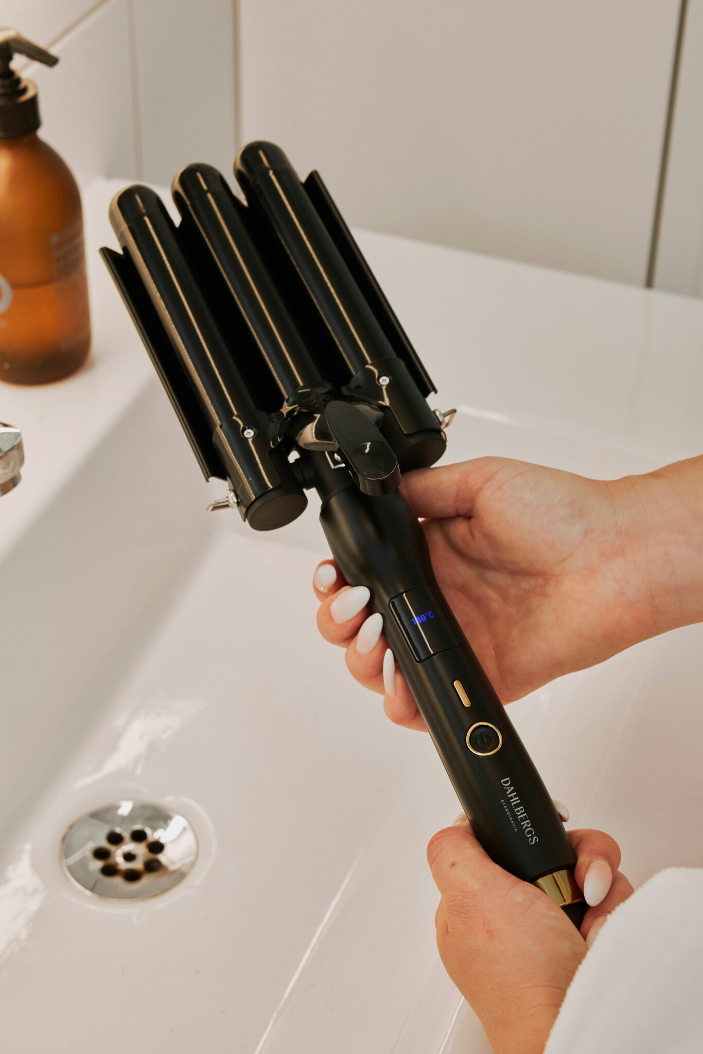 DAHLBERGS SCANDINAVIA BLACK GOLD WAVER - TOVE