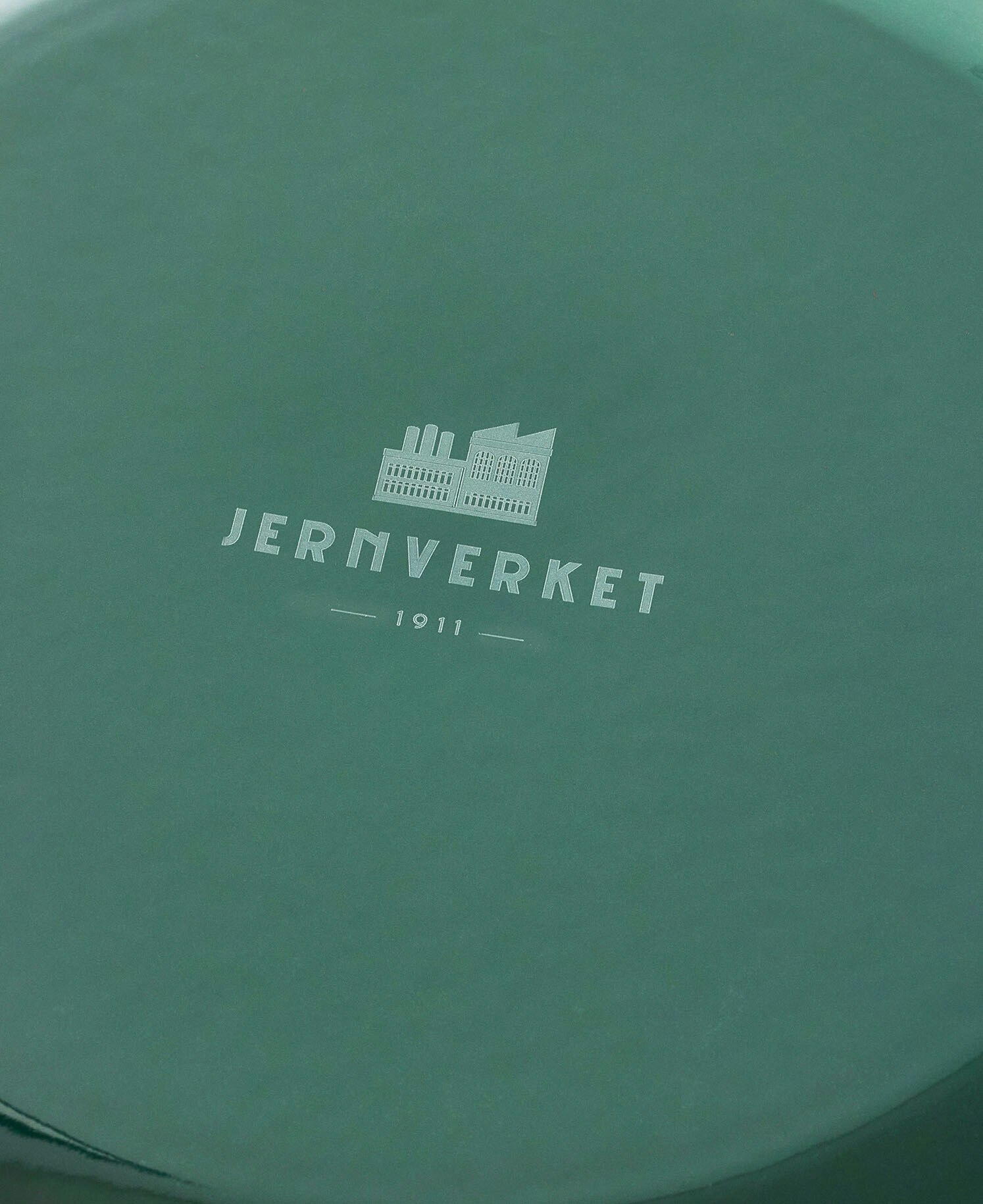 Stekpanna i Gjutjärn med keramisk beläggning från Jernverket 28cm - Grön