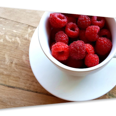 Ljuddämpande tavla - a cup of raspberries