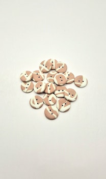 Knapp beige
