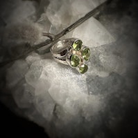 Facetterad Peridot silverring FP1